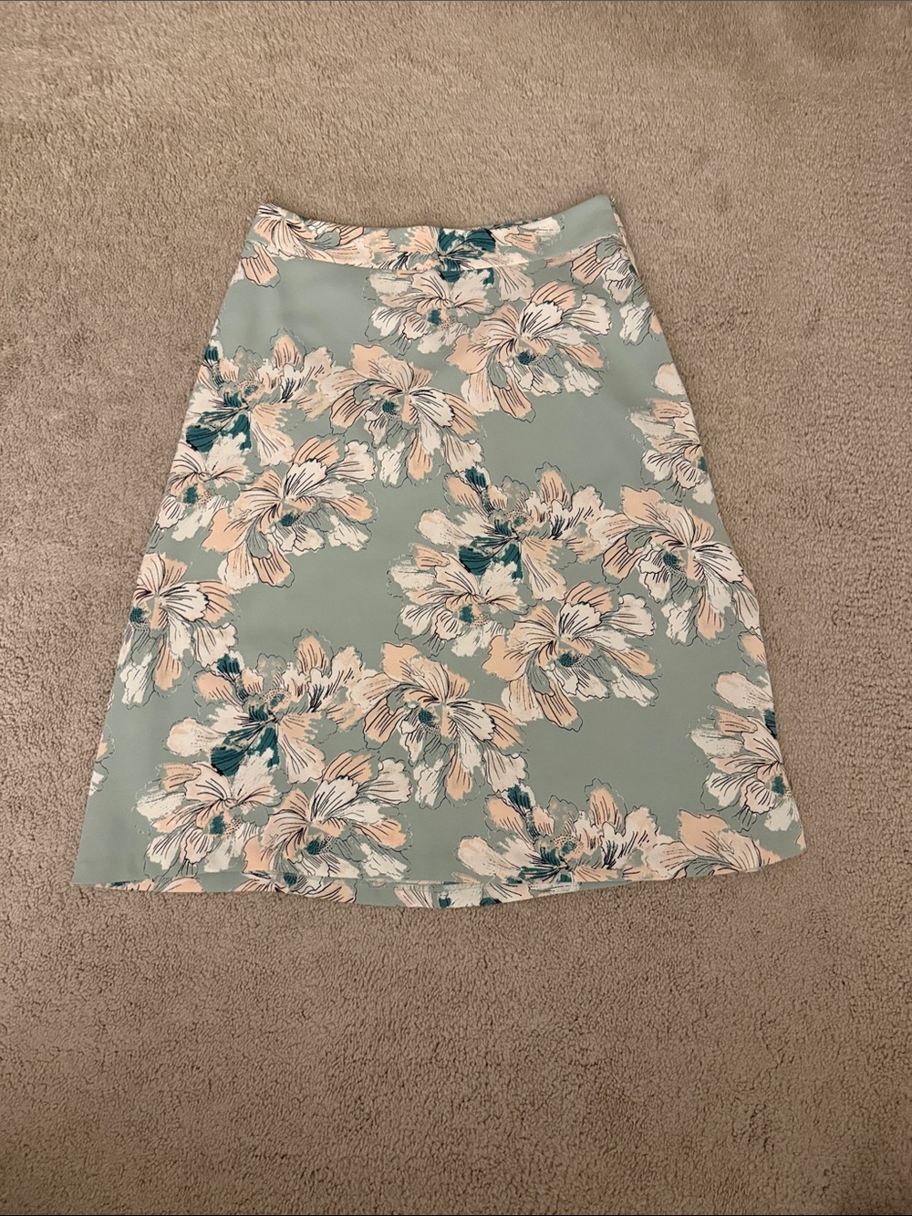 Ann Taylor Factory Floral A-Line Skirt in Mint Green